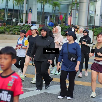 Runner Photo 5033105
