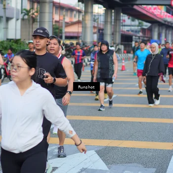 Runner Photo 5033121