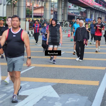 Runner Photo 5033124