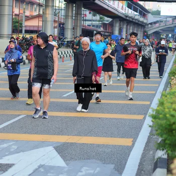 Runner Photo 5033135