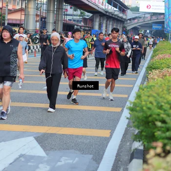 Runner Photo 5033138