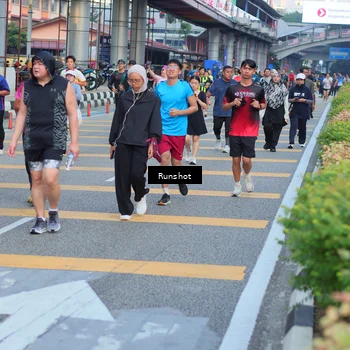 Runner Photo 5033140