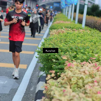 Runner Photo 5033161