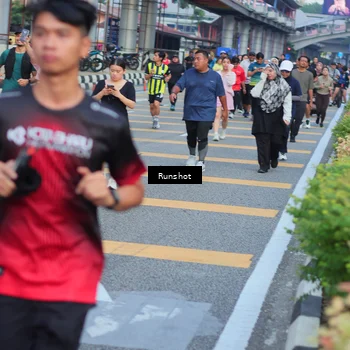 Runner Photo 5033171