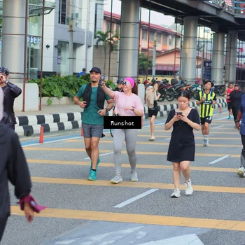Runner Photo 5033184