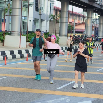 Runner Photo 5033191