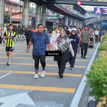 Runner Photo 5033198