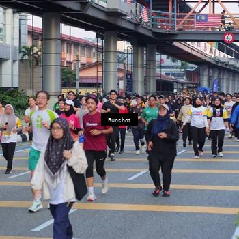 Runner Photo 5033216
