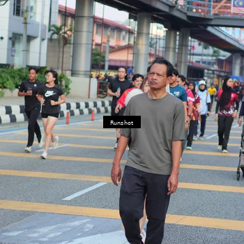 Runner Photo 5033248
