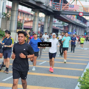 Runner Photo 5033369