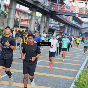 Runner Photo 5033371