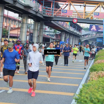 Runner Photo 5033376
