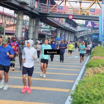 Runner Photo 5033378