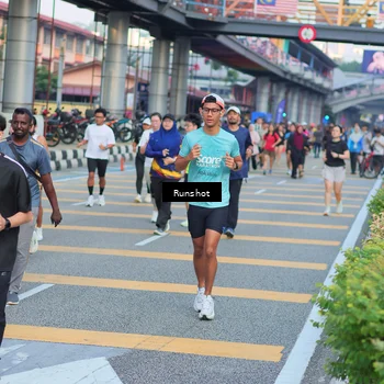 Runner Photo 5033402