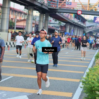 Runner Photo 5033407