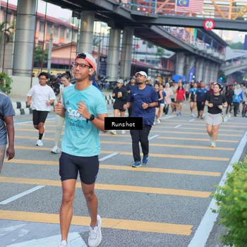 Runner Photo 5033410