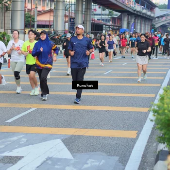 Runner Photo 5033421