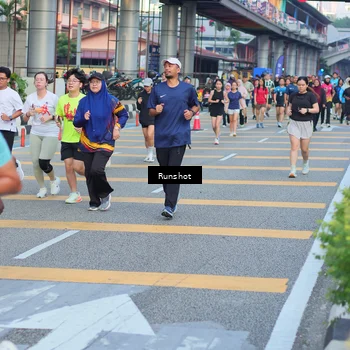 Runner Photo 5033423