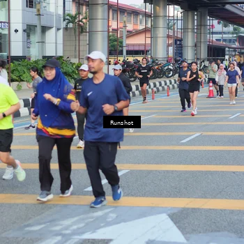 Runner Photo 5033429