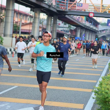 Runner Photo 5033436