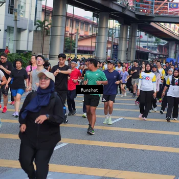 Runner Photo 5033442