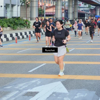 Runner Photo 5033444