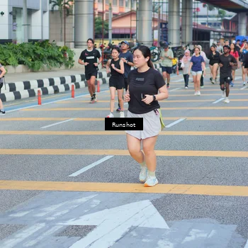 Runner Photo 5033452