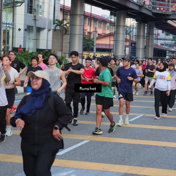 Runner Photo 5033465