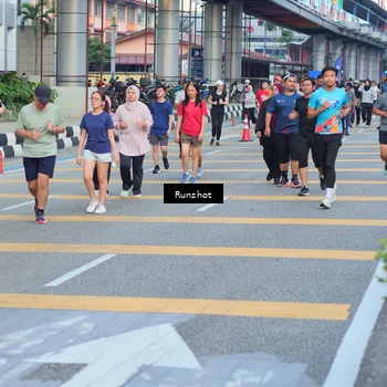 Runner Photo 5033490