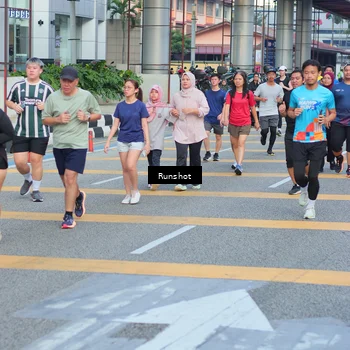 Runner Photo 5033500