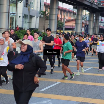 Runner Photo 5033502