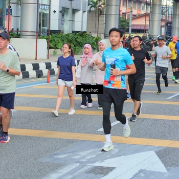 Runner Photo 5033512