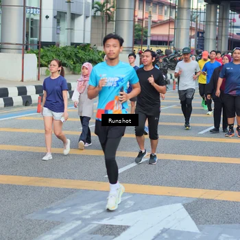 Runner Photo 5033513