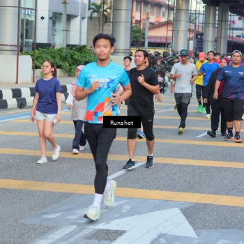 Runner Photo 5033514