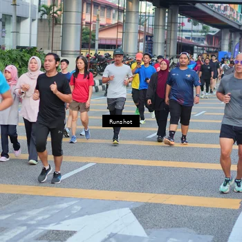 Runner Photo 5033520