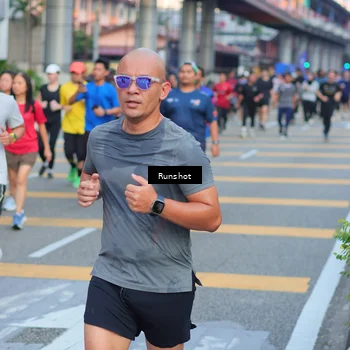Runner Photo 5033541