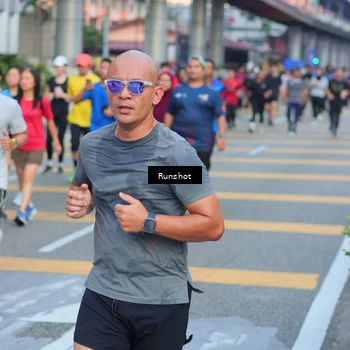 Runner Photo 5033543