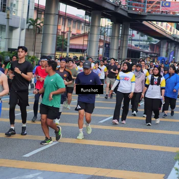 Runner Photo 5033576