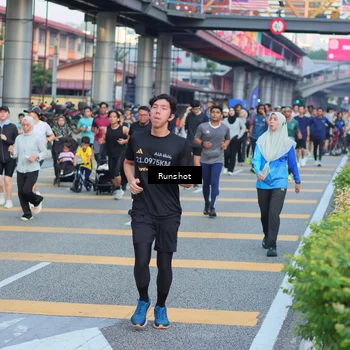 Runner Photo 5033601
