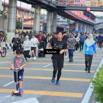 Runner Photo 5033602