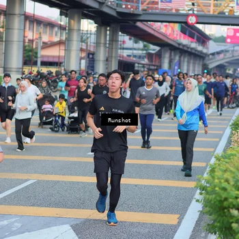 Runner Photo 5033603