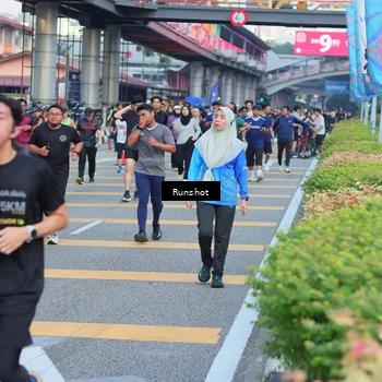 Runner Photo 5033606
