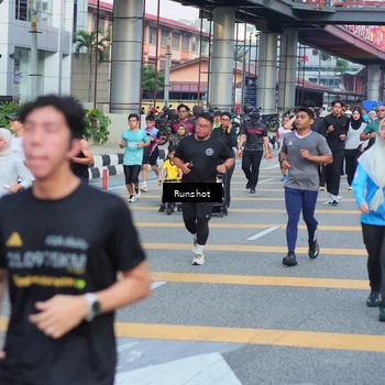Runner Photo 5033611