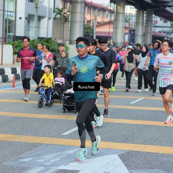Runner Photo 5033638