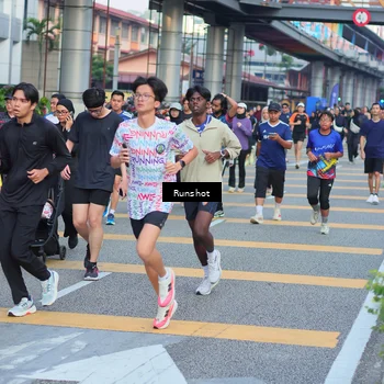 Runner Photo 5033651