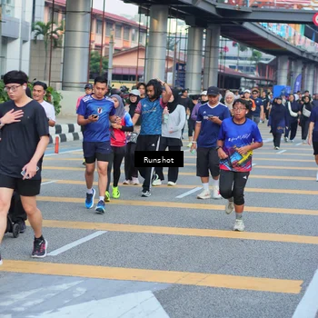 Runner Photo 5033660