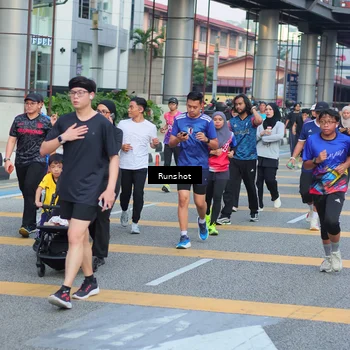Runner Photo 5033667