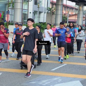 Runner Photo 5033675