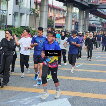 Runner Photo 5033678