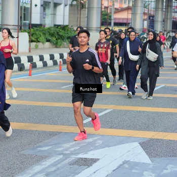 Runner Photo 5033755